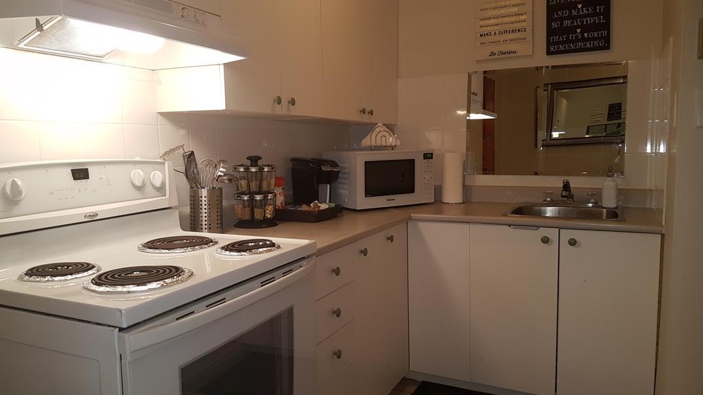 Three-Bedroom Apartment Sweet #6 By Amazing Property Rentals Gatineau Exterior foto